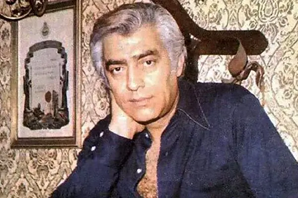عکس پدر و پسری فردین در دهه 50 / همیشه جذاب و خوشپوش !