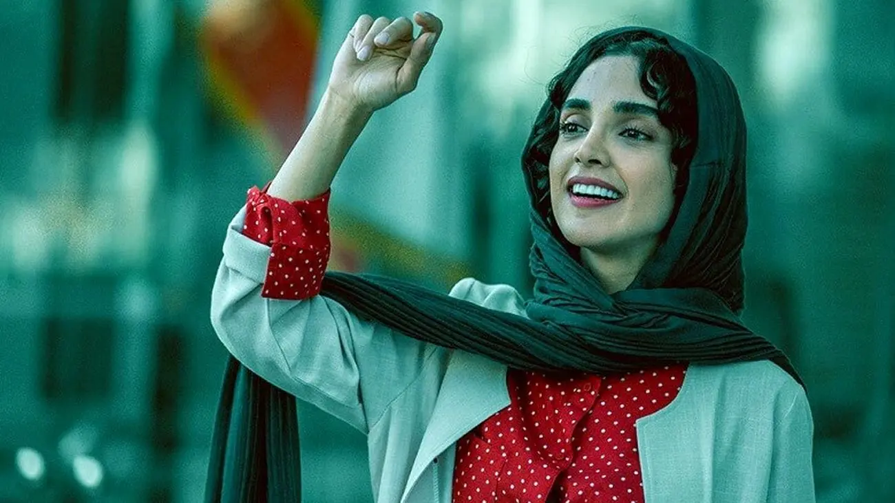 عکس دیدهنشده از مادر واقعی و خیلی جوان الهه حصاری / زیباتر از دختر 20 ساله !