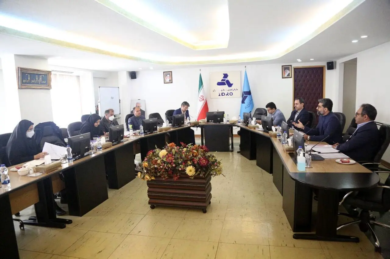 برنامه بازسازی صنایع ایران به مرحله اجرا رسید ؟
