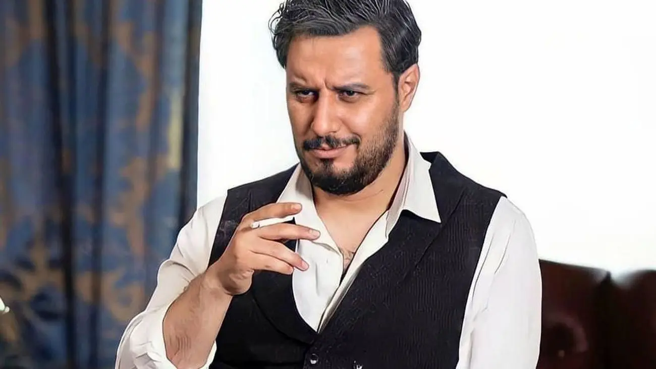 تنها عکس از پدر و برادر جواد عزتی / آقای بازیگر اصیل و خانواده دار !