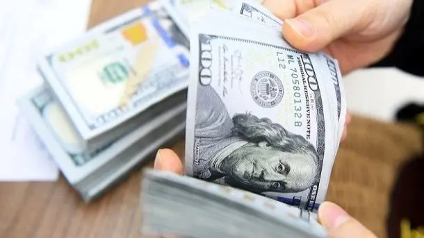 دلار بخریم یا اوراق ارزی؟ + جزئیات تعهد بانک مرکزی