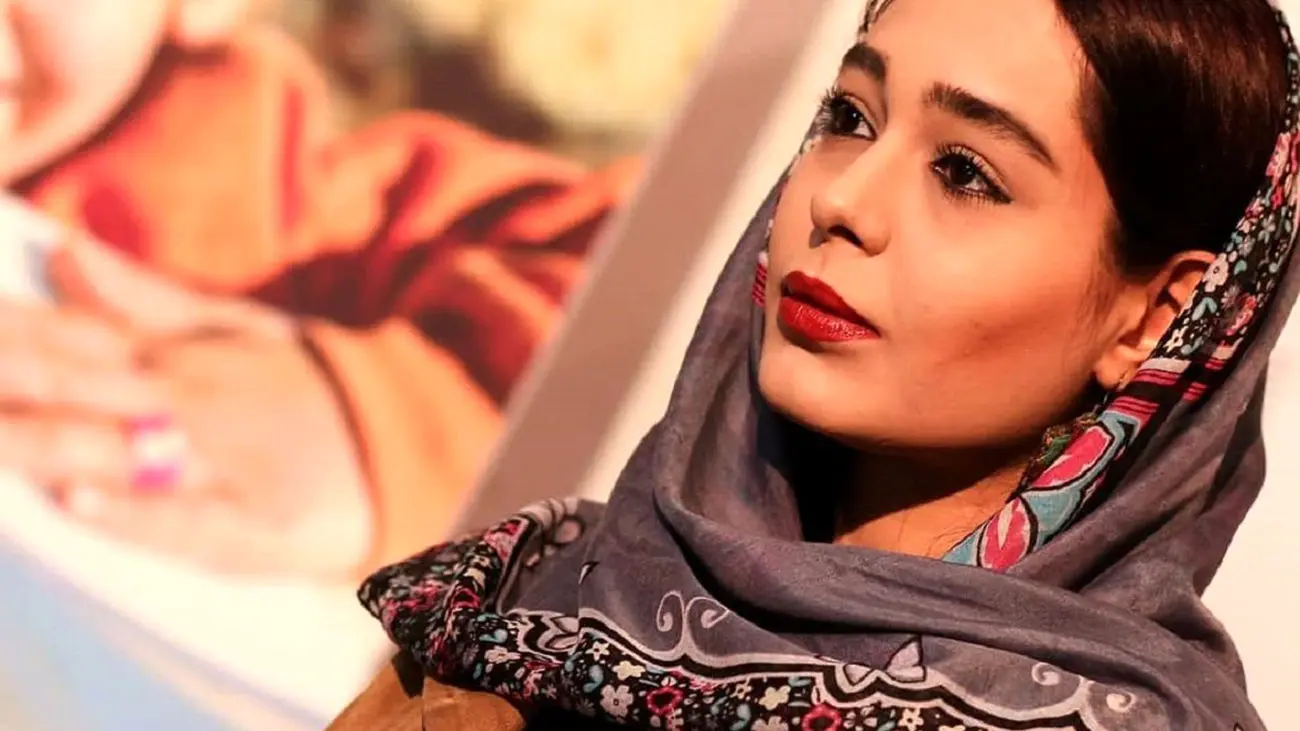 این زن خوش چهره مادر جذاب سانیا سالاری است + عکس ارغوان دلدادگان و مادرش