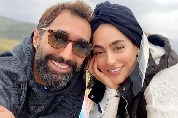 عکس جذاب سمانه پاکدل و هادی کاظمی در اکران فیلم پول و پارتی با استایل کژوال شیک