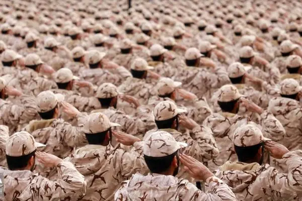 تعیین حقوق سربازان در سال آینده / سربازان مجرد و متاهل چقدر حقوق می گیرند؟ 