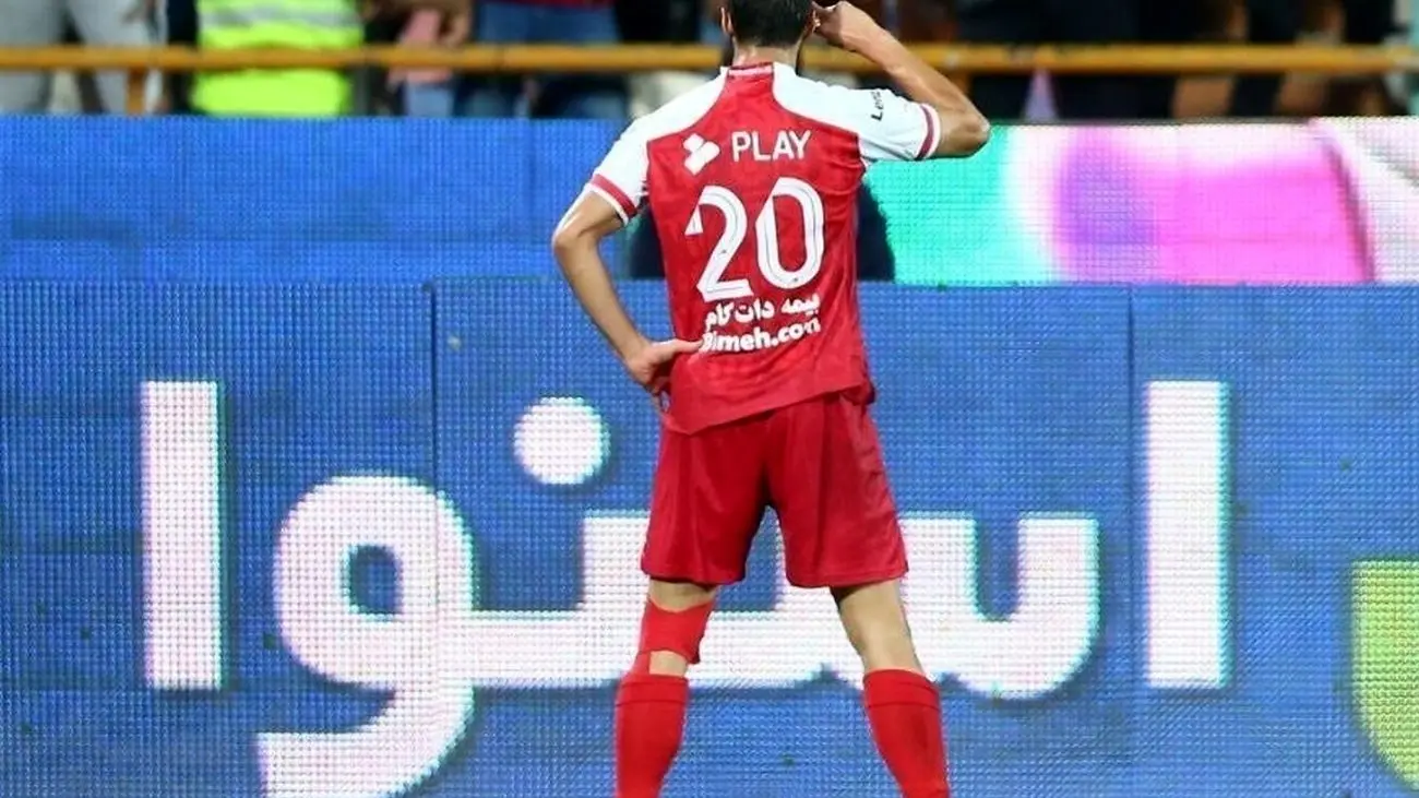 نقل و انتقالات لیگ برتر / بازیکن ناراضی پرسپولیس از جمع قرمزها جدا شد