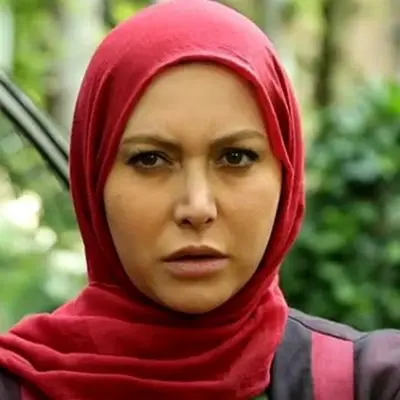 تصاویر باغچه لاکچری فریبا نادری؛ شب‌نشینی دلباز بازیگر ستایش در تهران!