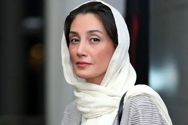 عکس دیده‌نشده از خوشگذرانی عجیب هدیه تهرانی با برادرش در طبیعت!