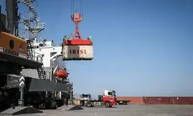 اول ارز را مدیریت کنید بعد انتظار تجارت داشته باشید/ دلار چند نرخی تا کی؟ 
