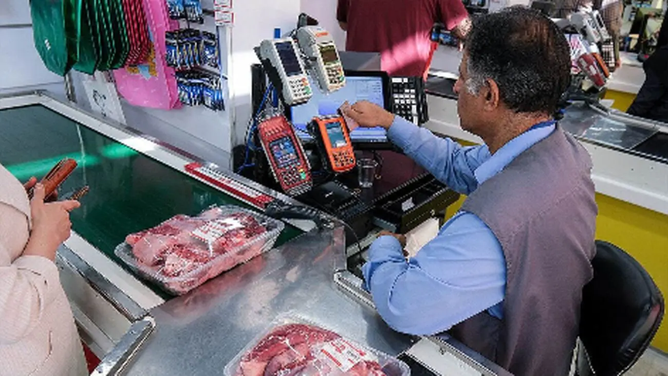 آخرین تغییرات قیمت گوشت قرمز / دنده گوساله ۷۰۰ گرم چند؟