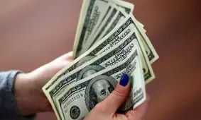 شوک اقتصادی ترامپ؛ دلار در مسیر نزولی تاریخی