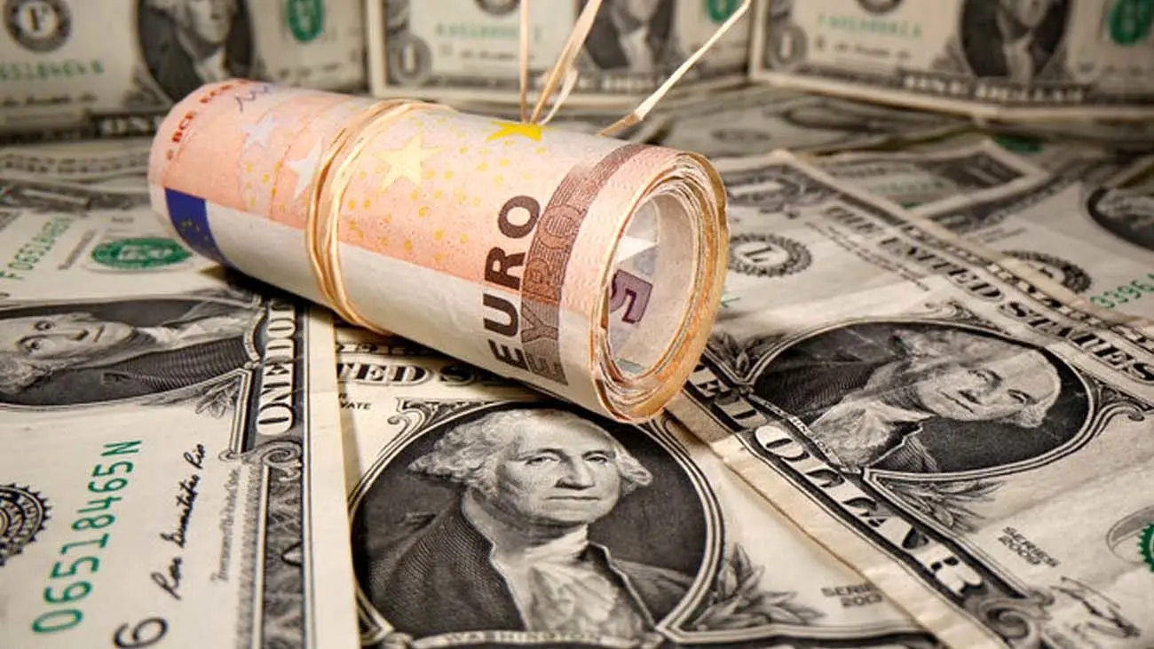 قیمت دلار همین الان چند؟ / تتر ۳۰۰ هزار تومان ارزان شد