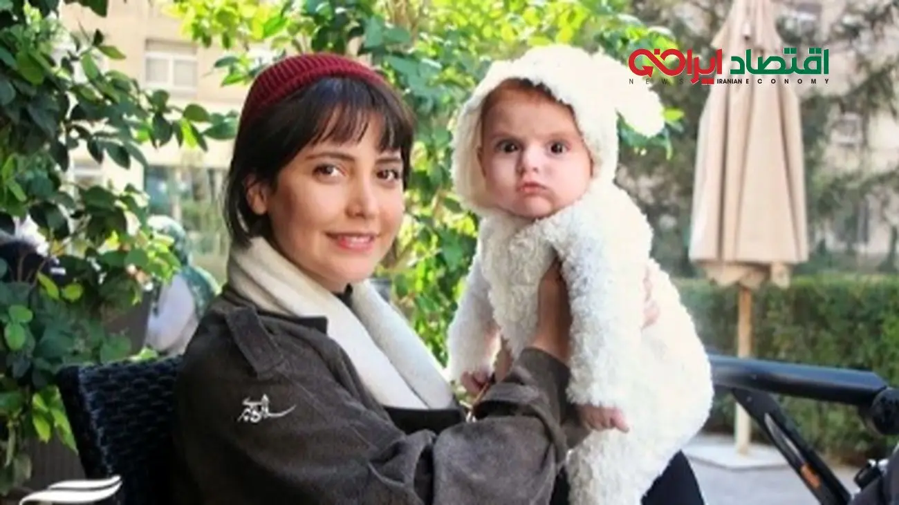 علاقه بامزه پسر شبنم قربانی به عروسک کاکتوس؛ بچهای گوگولی و دلبر!