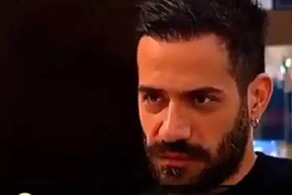 محمد ولی‌زادگان: زن نمی‌گیرم! چرا اسیر عروسی و زن بشوم؟