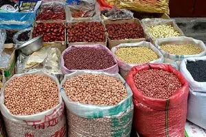 قیمت حبوبات در بازار پرواز کرد ! + جدول جدید