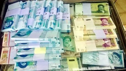 حقوق بازنشستگان پس از حذف 4 صفر از پول ملی چقدر خواهد شد؟