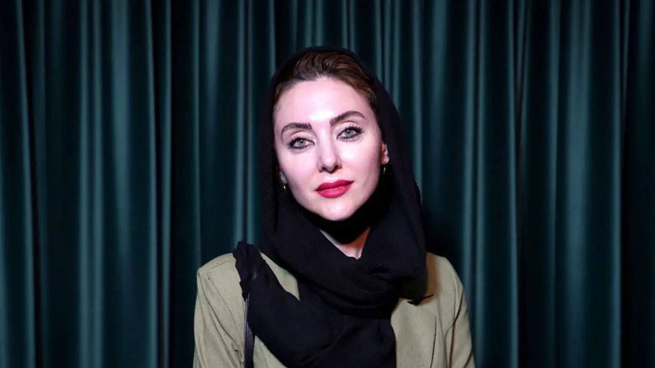 تنها عکس از خواهر خیلی جذاب مهسا کرامتی / بی شباهت به خانم بازیگر چشم رنگی !