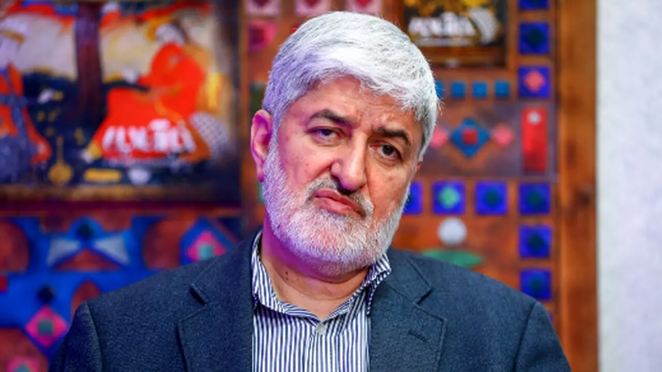 علی مطهری: مراقب نفوذ دشمن از طریق تعریفهای متظاهرانه باشید