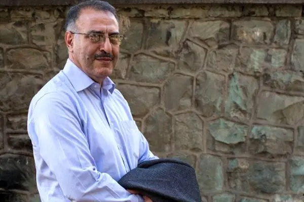 رمضان زاده ؛افراطیون برانداز و انقلابی جشن بگیرند!