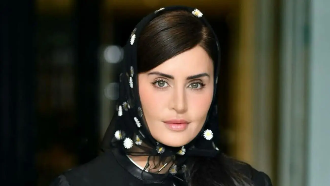 الناز شاکردوست با این استایل های جذاب در میان رقبا کولاک می کند + عکس ها