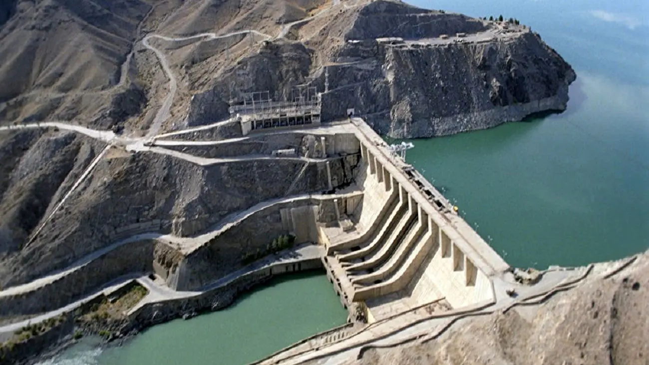 دستهای پشت پرده برای نرسیدن حقابه از افغانستان به ایران
