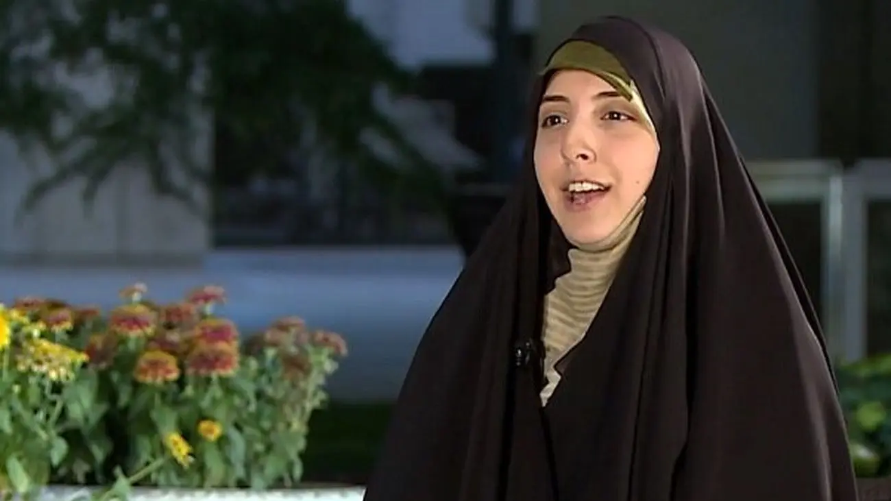 دختر زاکانی: پدرم ۲۰ سال اجاره نشین بود/ در ابتدای زندگی مسافرکشی میکرد