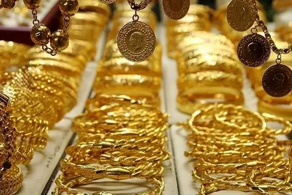 پرسودترین سرمایه گذاری در ایران/ طلا بخریم یا سکه؟
