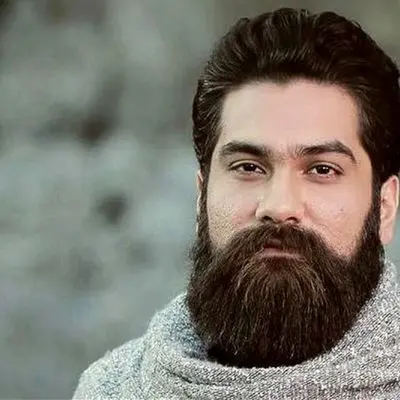 مکالمه بامزه دو سلبریتی مجرد؛ علی ضیا به علی زندوکیلی: قصد ازدواج نداری؟! + ویدیو