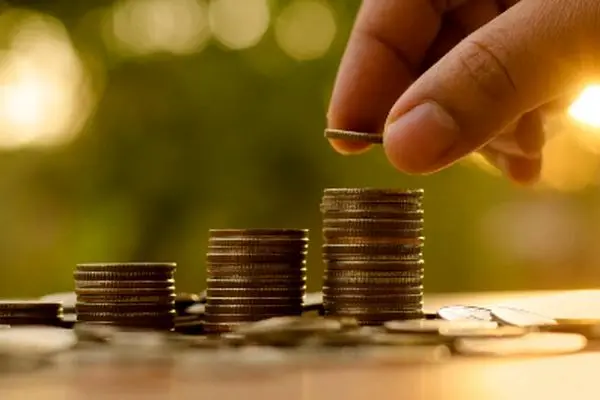 خوش به حال کارکنان دولت و بازنشستگان شد