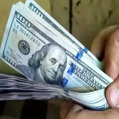 قیمت دلار امروز یکشنبه ۱۲ مرداد ۱۴۰۴ / فنر دلار در رفت + جدول
