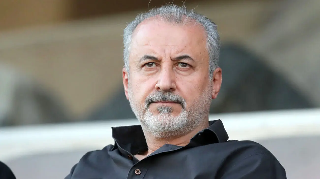 مدیر عامل پرسپولیس ، استقلالی از آب درآمد؟ / پته درویش روی آب ریخت ؟