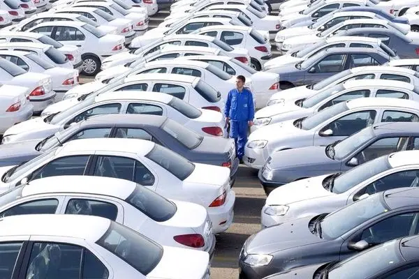 قیمت خودرو امروز 23 شهریور 1404 / آرامش نسبی در معاملات خودرو پس از روزهای پرالتهاب + جدول