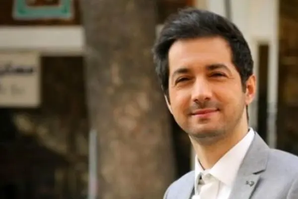 صدای شگفت‌انگیز نجم‌الدین شریعتی در یک اجرای زنده تلویزیونی! + فیلم