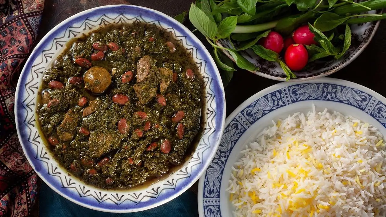 غذای محبوب ایرانیان هم لاکچری شد / یک پرس با برنج ۲۵۰ هزار تومان!