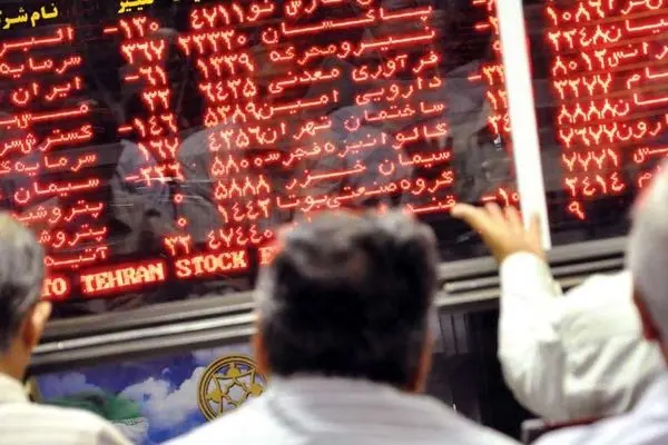 بورس در آخرین روز کاری هفته، لباس قرمز پوشید + نمادها