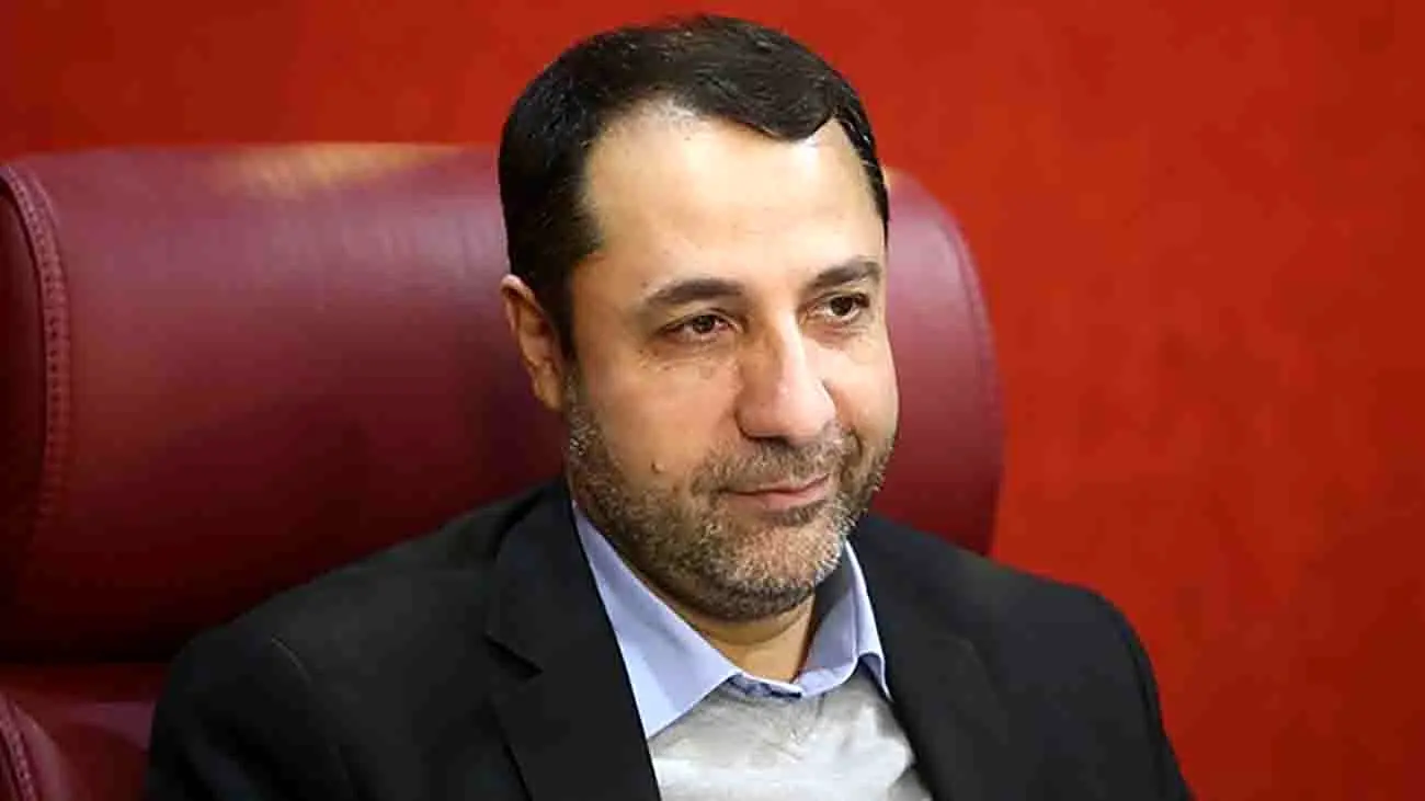 توضیحات بانک مرکزی درباره شایعه برکناری رئیس کل / همه چی را تکذیب میکنم !