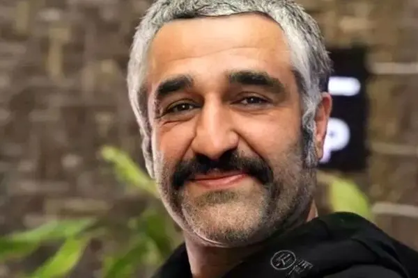 ویدیو باور نکردنی از کتک خوردن پژمان جمشیدی به خاطر پول!