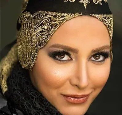 فریبا نادری