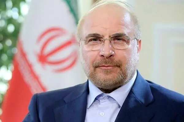 اخم‌های قالیباف با لباس سپاه در کنار هاشمی رفسنجانی +  یک عکس تاریخی