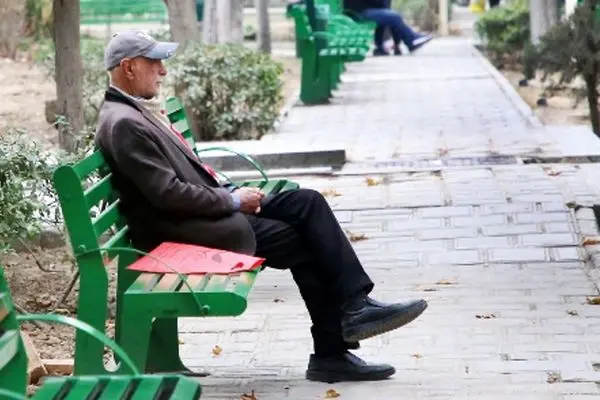 بازنشستگان خوشحال باشند/ تکلیف پرداخت کسورات مشخص شد