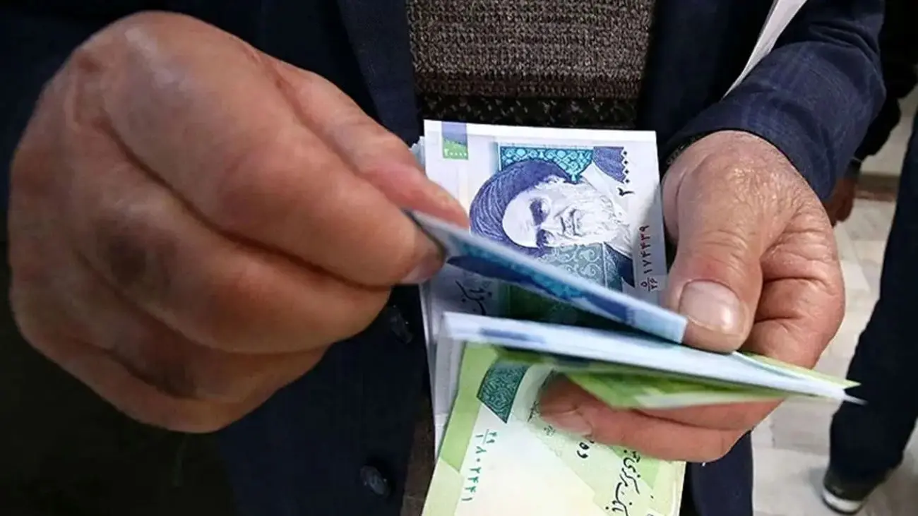 واریز 10 میلیون فوق العاده به حقوق کارگران ویژه دهه فجر / کارگران گوش به زنگ باشند