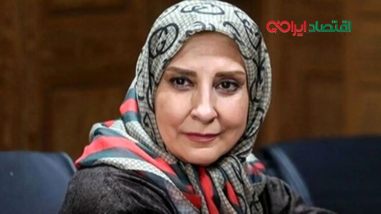 مرجانه گلچین با استایل جدید؛ عبای خاص و رنگ موی خیره‌کننده!