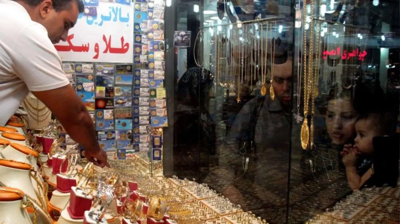 قیمت طلای ۱۸ عیار امروز ۷ بهمن ۱۴۰۳ +جدول