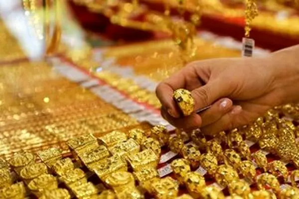 تغییر قیمت طلا عجیب و غریب شد