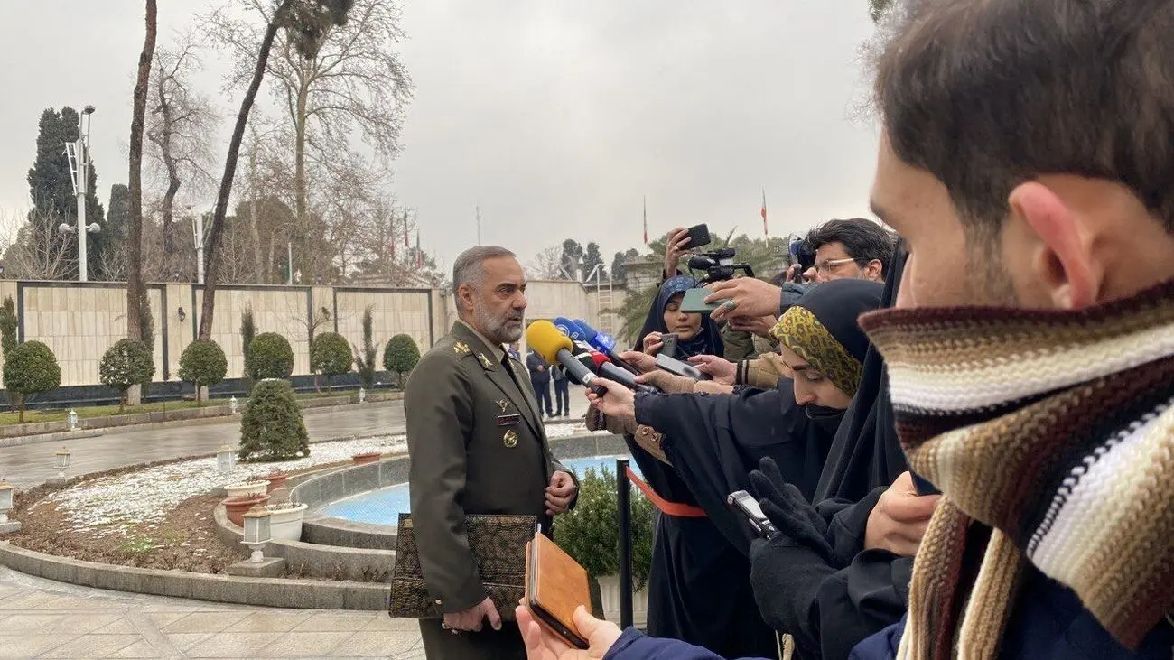 وزیر دفاع: صادرات محصولات دفاعی پنج برابر رشد داشته است