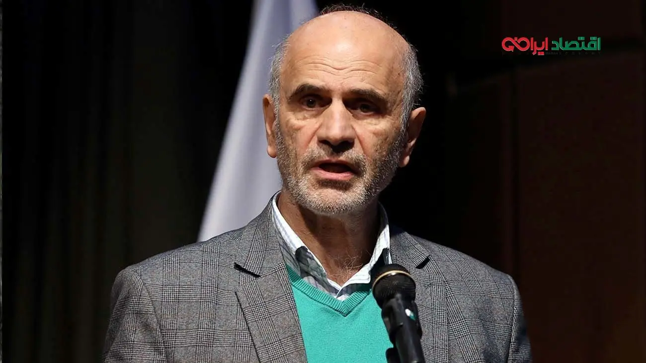 فرشاد مومنی: پاس گل به خارجیها برای مداخله در اقتصاد و سیاست ایران ندهید!