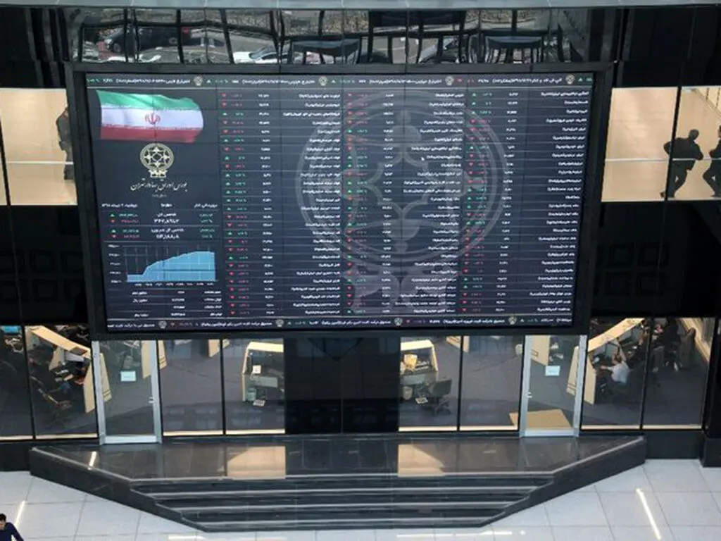 پایکوبی بازار با صعود ۴۵ هزار واحدی شاخص کل / تابلو امروز هم سبز ماند