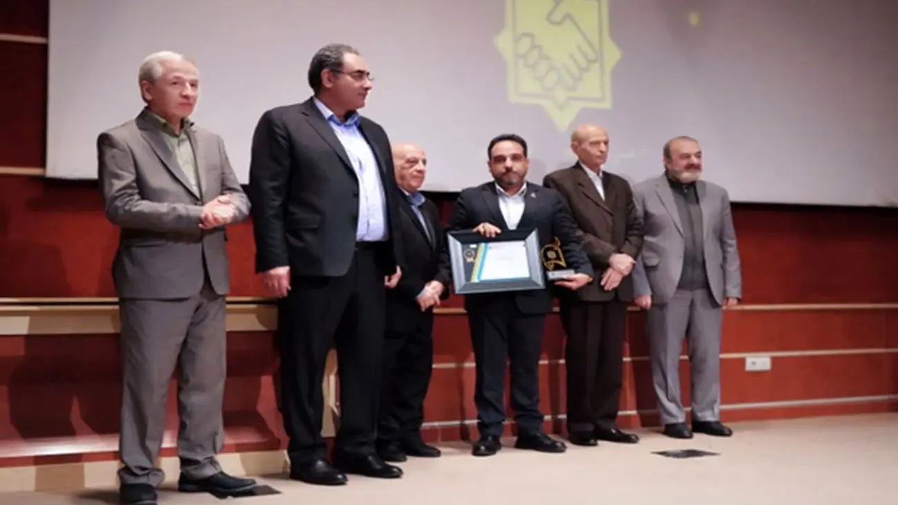 حضور هلدینگ پتروپالایش اصفهان در هجدهمین جشنواره ملی انتشارات روابطعمومی