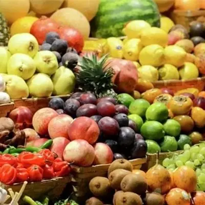 گیلاس و انگور/ ستاره‌های لوکس تابستان با قیمت‌های شوکه‌کننده!