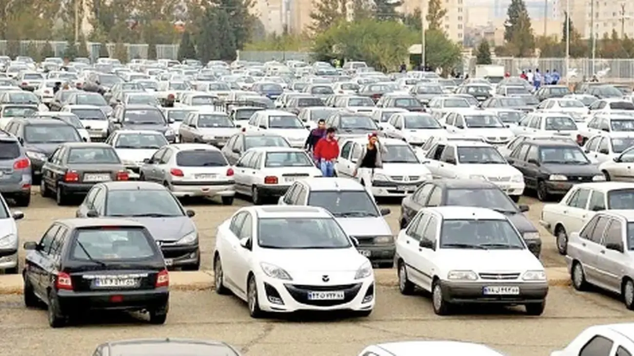 پنجشنبه ۱۹ تیر؛ قیمت خودرو همچنان در مسیر گیجکننده!