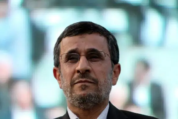 جلایی‌پور: پدر معنوی دلواپسان جناب احمدی‌نژاد است / پناه‌گاه تندروها فقط صداسیمای فعلی است